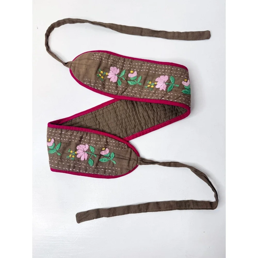 Adini | RARE Vintage 70's‎ Embroidered Floral Kantha Stitch Cotton Wrap Belt